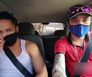 Passageiro de uber esqueceu a carteira