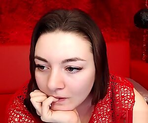 Brunetka z niesamowitymi gigantycznymi cyckami