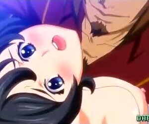 Tettona giapponese hentai ha scopato in profondità la sua figa bagnata