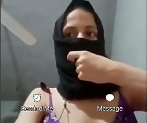 Upea muslim typy ratsastus kulli käteiselle