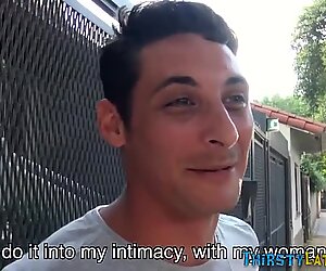 Amateur latino spermée