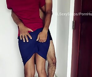 Srilankalainen garment leidi want best kova pano ever have